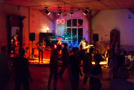 Konzert Maršál Bazén im Tanzsaal