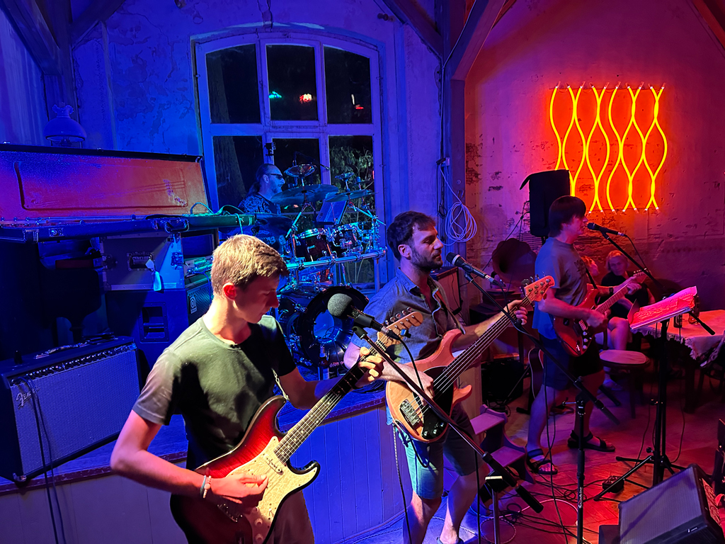 Maršál Bazén (v.l.n.r.: Jonáš Turek, Jiri Jandura, Martin Bauer jr., Martin Bauer Sr.)
