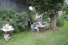 Der Hollerhof bietet viel Raum für Kreativität im Freien